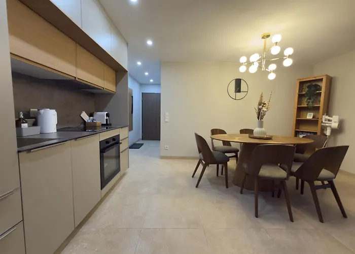 아파트 Modern With Alpine Charm In 바트 가슈타인