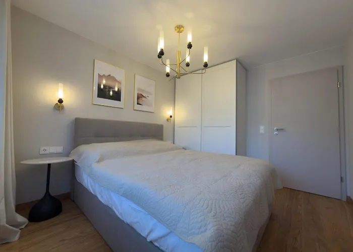 Modern With Alpine Charm In 바트 가슈타인