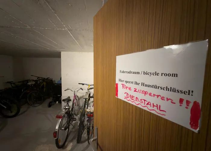 Appartamento Modern With Alpine Charm In